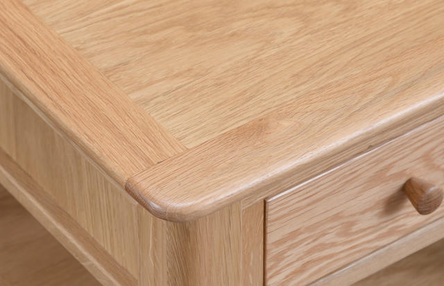 Amalfi Lamp Table Amalfi Lamp Table