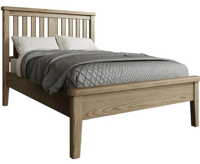 Sorrento 4'6 Bed with Wooden Headboard