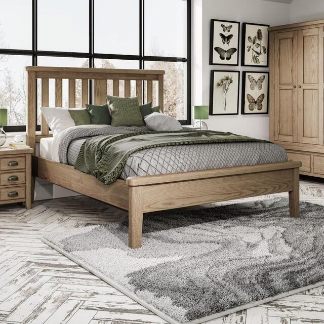 Sorrento 5' Bed with Wooden Headboard