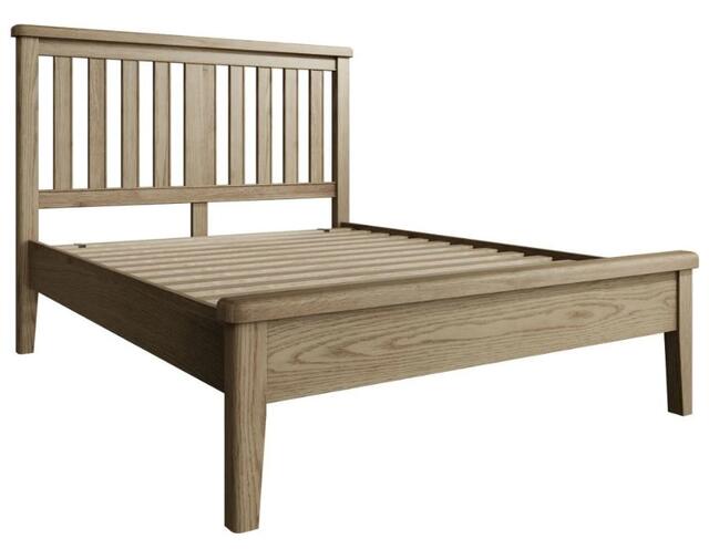 Sorrento 5' Bed with Wooden Headboard