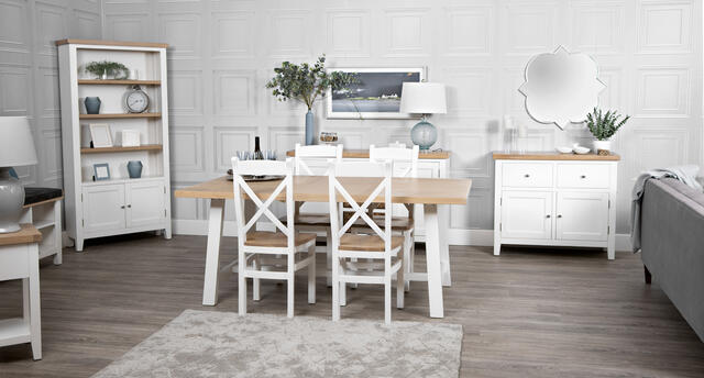 Venice White - Lifestyle Photos